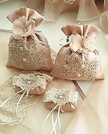 Fransız Güpürlü Lavanta Kesesi ve Sabun